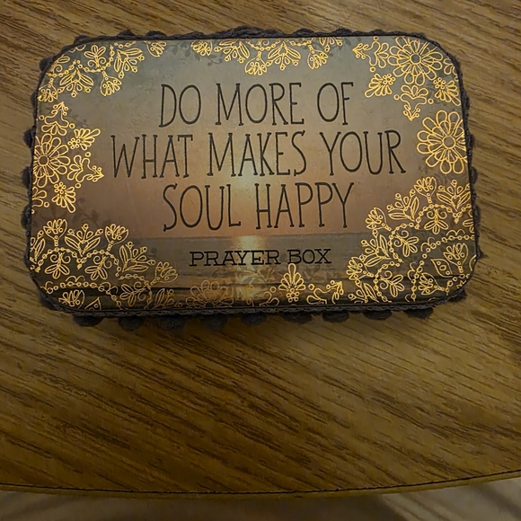 NATURAL LIFE Gold and Black Prayer Box - Picture 1 of 2